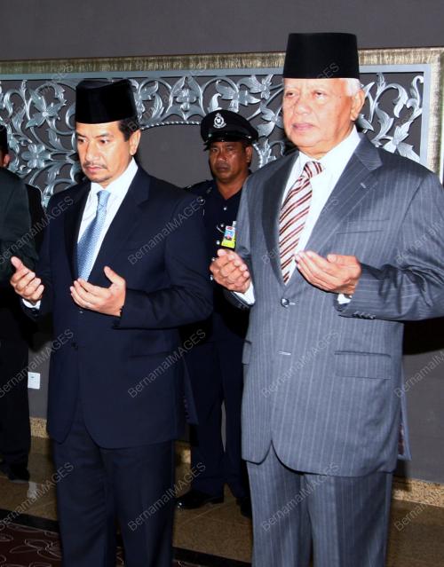 TUANKU MIZAN ZAINAL ABIDIN