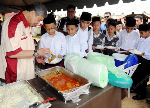 MK03_12012014_ZAHID_PELAJAR