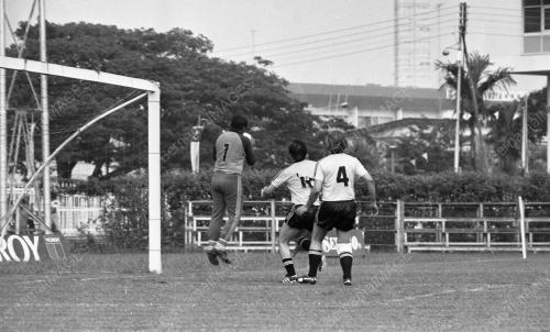 MK03_12012015_BOLA_MENTERI