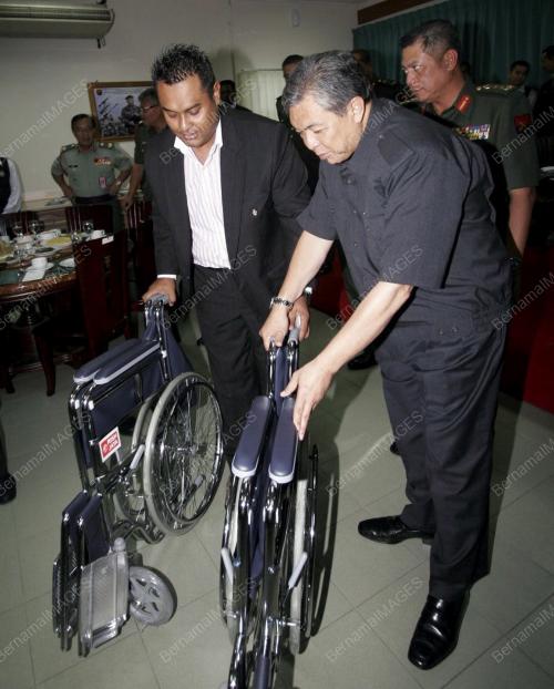 AHMAD ZAHID HAMIDI