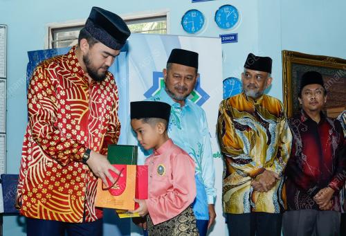 TENGKU AMIR SHAH