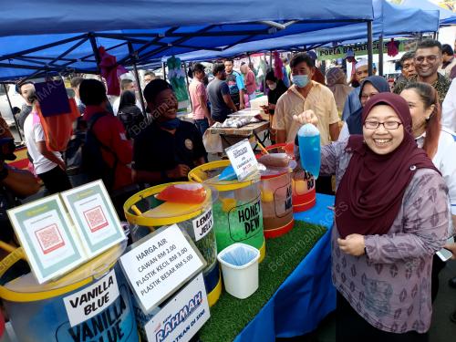 FUZIAH SALLEH