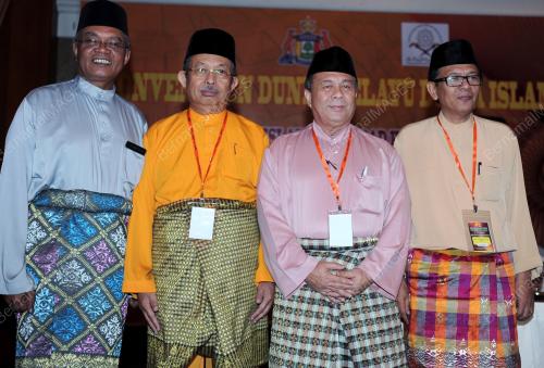 DATUK KAMARUDDIN SIARAF