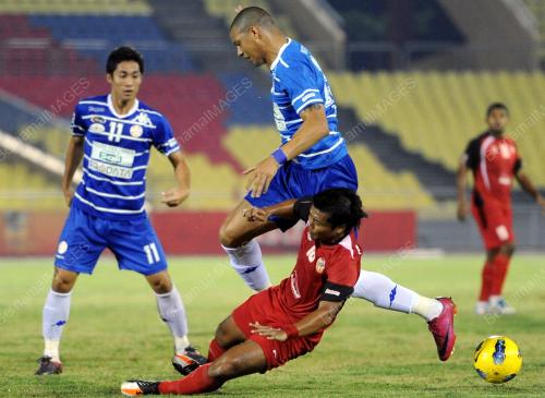 MK03_13042012_KL_FELDA