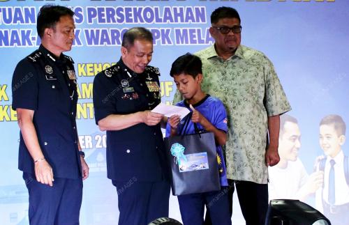 MK03_13122025_PK_BANTUAN