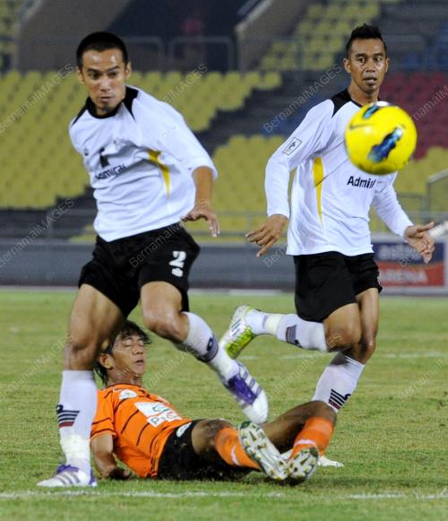 MK03_14022012_FELDA_UNITED