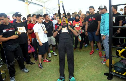 MK03_14092014_FIT_KHAIRY
