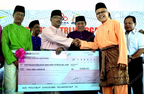 MK03_15082014_FELCRA_SUMBANGAN