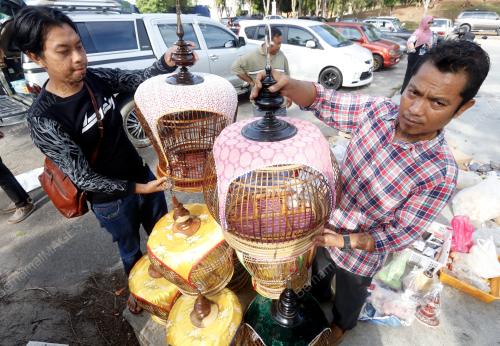 PERTANDINGAN SENI SUARA MERBUK