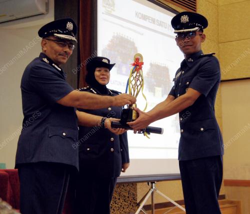 MK03_16032015_KASTAM_ANUGERAH