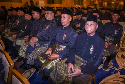 ADLY ZAHARI