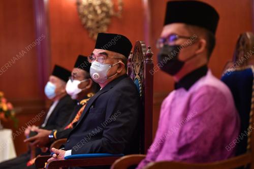 TUN MOHD ALI RUSTAM