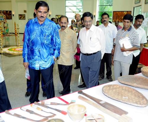MK03_16122012_DR_SUBRA_ANTIK