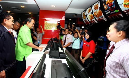 MK03_17062012_RASMI_KFC