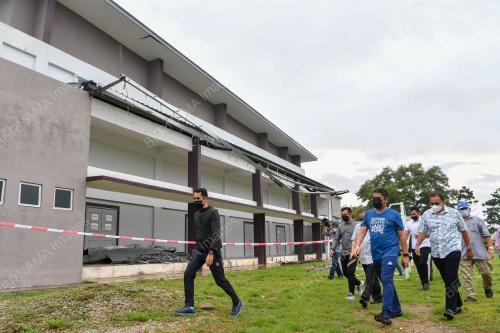 DATUK DR RADZI JIDIN