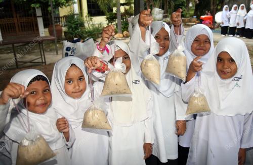 MURID SEKOLAH