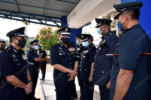 DATUK SERI MAZLAN LAZIM