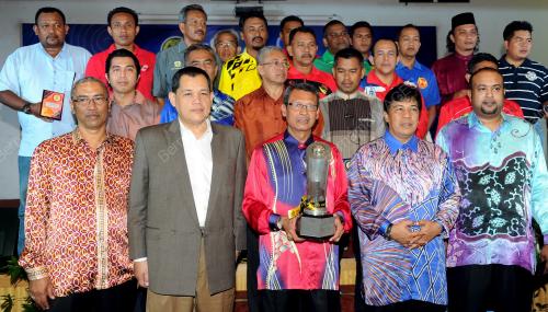 MK03_19082014_BOLA_BAWAH_19