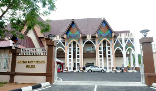 BANGUNAN AUDIT NEGARA MELAKA