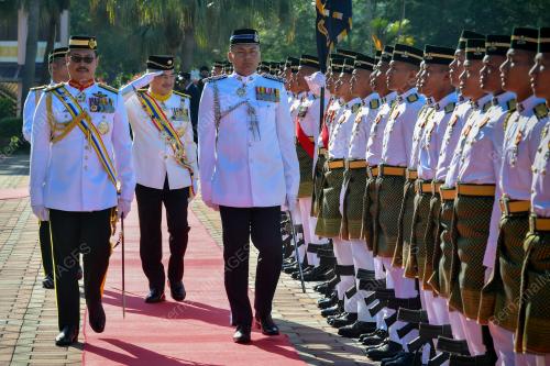 TUN MOHD ALI RUSTAM