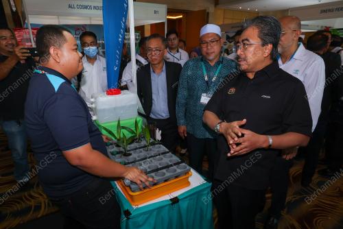DATUK SERI JOHARI ABDUL GHANI