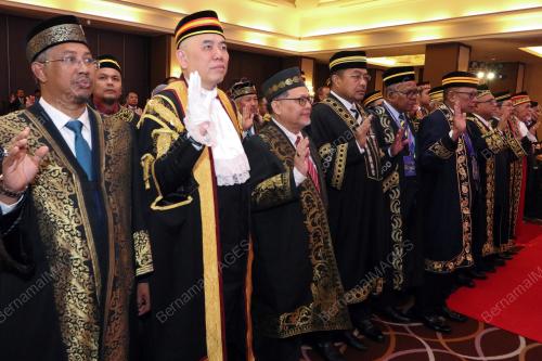 PERSIDANGAN SPEAKER PARLIMEN DAN DUN