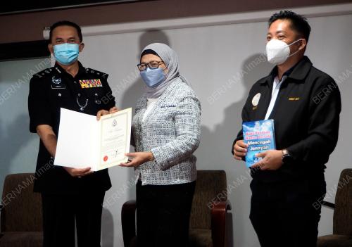 DATUK KALSOM NORDIN