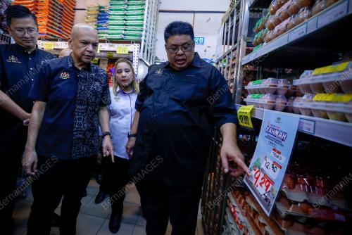 DATUK SERI AB RAUF YUSOH