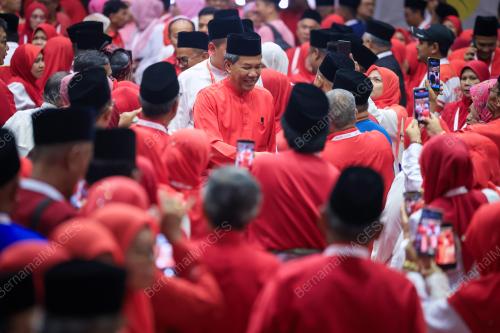 DATUK SERI MOHAMAD HASAN
