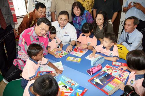 LIOW TIONG LAI