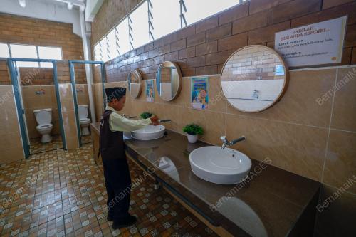 TANDAS SEKOLAH