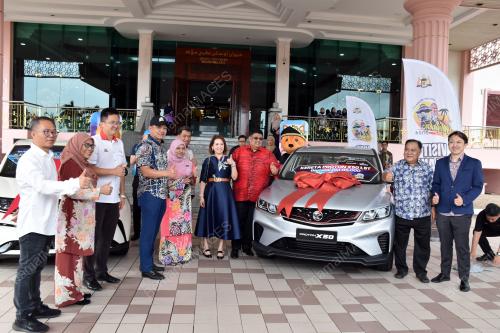 DATUK SERI AB RAUF YUSOH