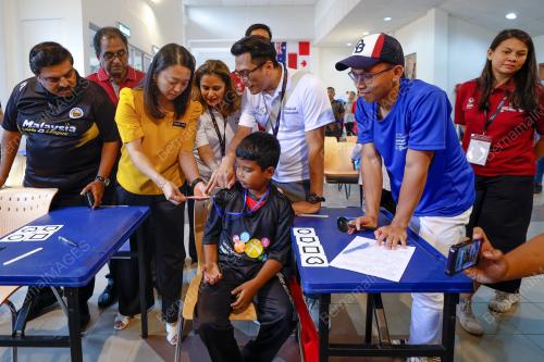 HANNAH YEOH