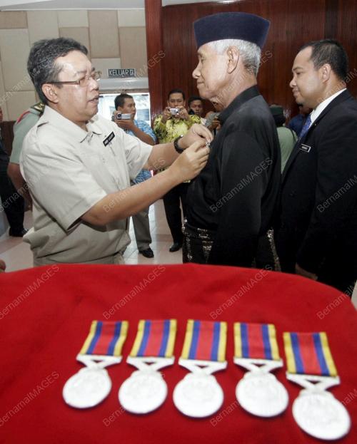 DR ABDUL LATIFF AHMAD