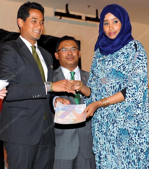 MK03_26062014_BELIA_SIJIL
