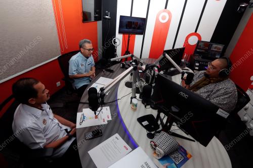 FAHMI FADZIL