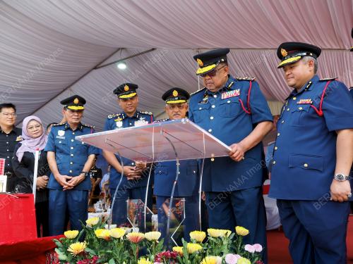 DATUK SERI AB RAUF YUSOH