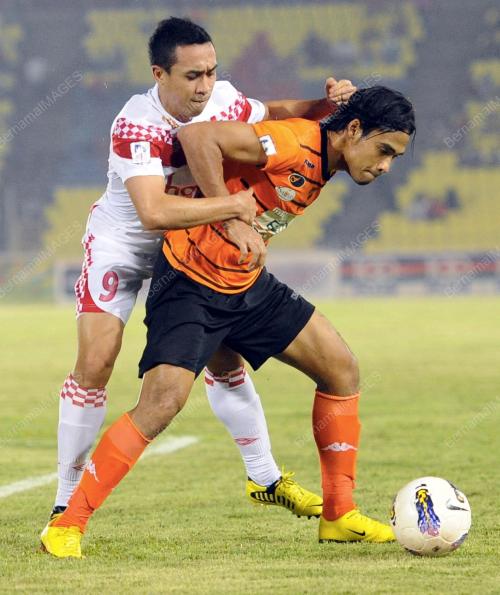 MK03_29092012_BOLA_SUKU