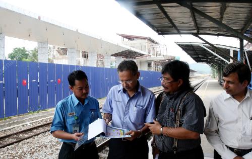 DR AMINUDDIN ADNAN