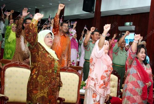 ROSMAH MANSOR