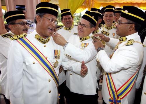 MK03_30092013_SIDANG_DUN