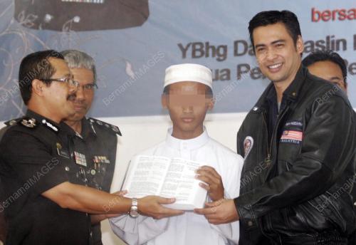 DR SHEIKH MUSZAPHAR SHUKOR