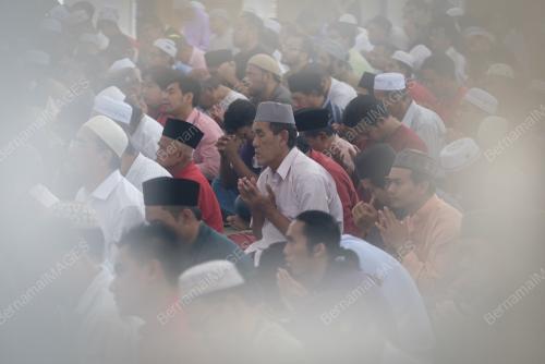 MK03_31052019_MOHON_HUJAN