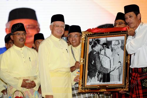 MK04_01082015_PM_UMNO