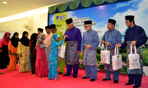 MK04_03072015_UTeM_SUMBANGAN