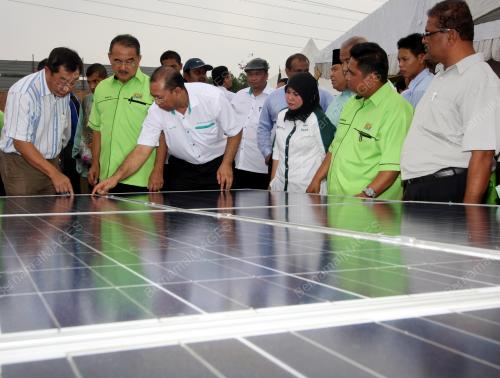 MK04_03082012_PANEL_SOLAR