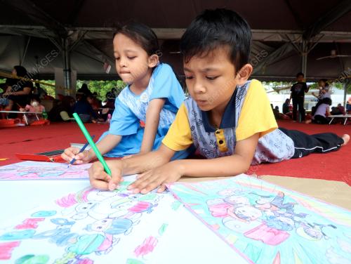MK04_04052019_FIESTA_MBMB