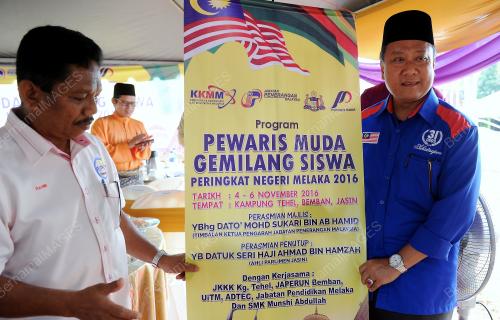 MK04_04112016_PEWARIS_MUDA