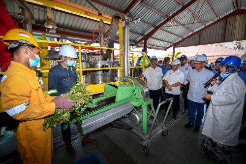 DATUK SERI DR RONALD KINDEE