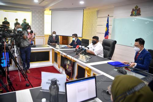 DATUK SERI AB RAUF YUSOH